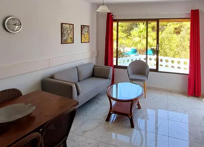 Siesta Mar Ibiza Apartment *