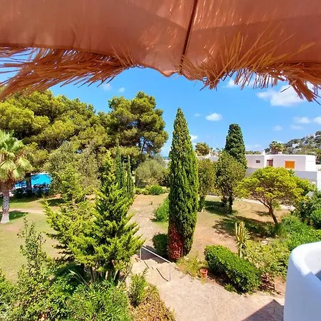 Апартаменты Siesta Mar Ibiza Санта-Эулалия-дель-Рио