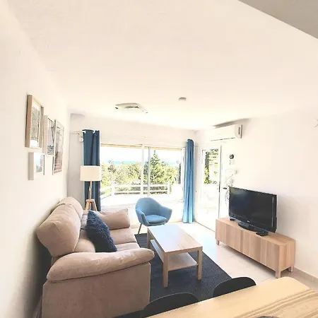 Siesta Mar Ibiza Апартаменты