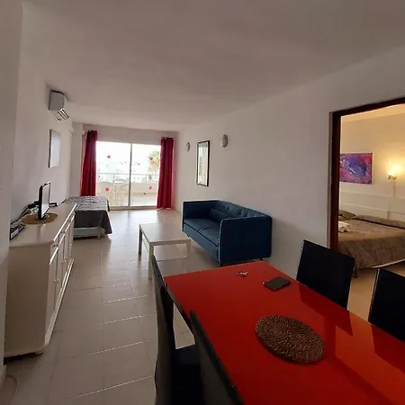 Siesta Mar Ibiza Apartment *